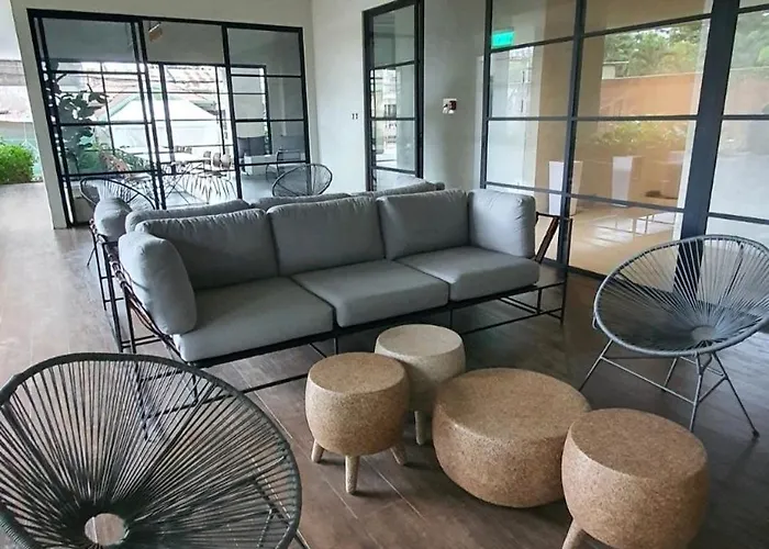 Poolside Loft With Lounge Area